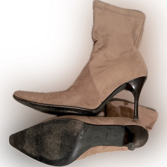 SOLD! Donald J Pliner Couture Suede Point Toe Pump Booties Italian 11 - Picture 8 of 12